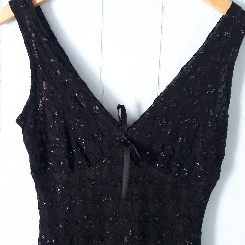 Contemporaine Midi Sparkle Black Dress - Picture 3 of 11